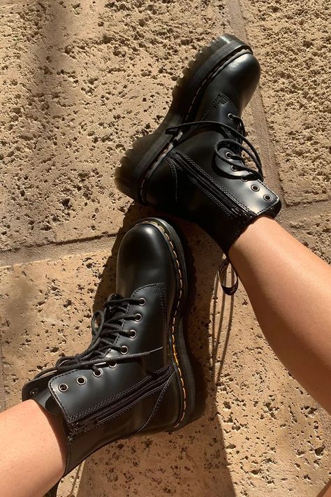 83e8ef518174e1eb6be4a0778d050c9ddesc40749617ri Combat Boots Aesthetic, Hipster Shoes, Dr Martens Jadon, Martens Style, Dr Shoes, Estilo Indie, Shoe Inspo, Combat Boot, Aesthetic Shoes