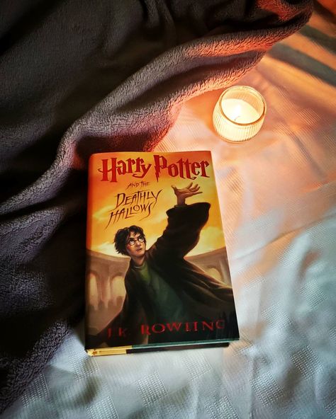 Book, Autumn, Cozy, Candle, Aesthetic, Harry Potter, Deathly Hallows Cozy Candle Aesthetic, Fall Cozy Aesthetic, Harry Potter The Deathly Hallows, Deathly Hallows Book, Aesthetic Harry Potter, Cozy Candle, Aesthetic Candle, Harry Potter Deathly Hallows, The Deathly Hallows