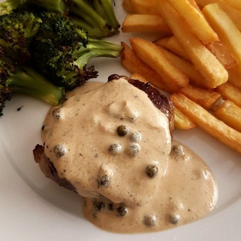 Steak Au Poivre Recipe Peppercorn Sauce, Green Pepper Sauce Recipe, Green Pepper Corn Sauce For Steak, Steak With Peppercorn Sauce, Au Poivre Sauce Recipes, Green Peppercorn Sauce For Steak, Green Peppercorn Recipes, Pepper Corn Sauce For Steak, Green Pepper Steak Recipe