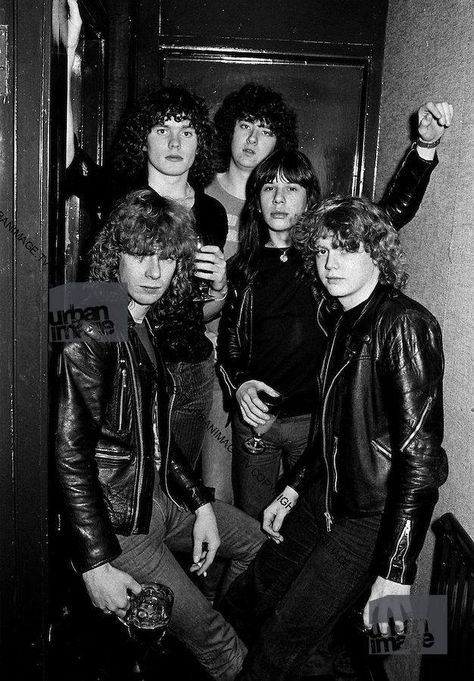 Early band photo Rick Allen Drummer, Steve Clarke, Def Leppard Band, Vivian Campbell, Phil Collen, Rick Savage, Best Rock Bands, Joe Elliott, Rock N Roll Music