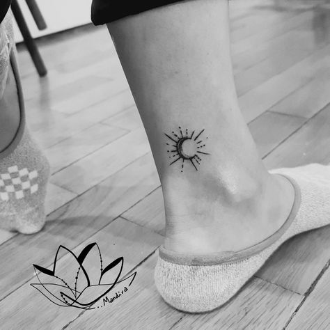 Sun rays and crescent moon small tattoo upper ankle placement. Inked by Mandira Circle Ankle Tattoo, Sun Moon Tattoo Ankle, Moon Rays Tattoo, Celestial Ankle Tattoo, Upper Ankle Tattoo, Moon Tattoo Ankle, Moon Small Tattoo, Small Crescent Moon Tattoo, Mandala Elements