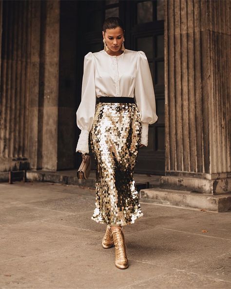 Sequin Skirt Outfit, Chic Fall Fashion, Leandra Medine, Giovanna Battaglia, Mens Fashion Edgy, Rock Outfit, Sequin Outfit, Stylish Women Fashion, Women Fashion Edgy