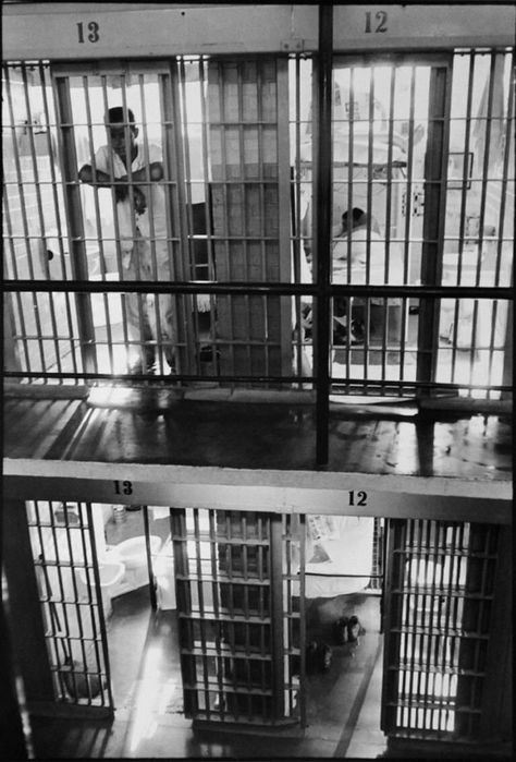 Danny Lyon, Texas Prison, Prison Life, Prison Cell, Department Of Corrections, Magnum Photos, In Prison, Contemporary Photography, Dark Photography