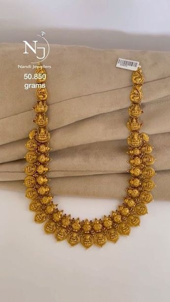 Only Gold Necklace Indian, Antique Temple Jewellery Indian, 50grams Gold Necklace Designs, Temple Jewellery Haram Gold, Gold Jewels Design Indian, Indian Bridal Jewelry Sets Gold Temple Jewellery, Modern Gold Jewelry Sets, Antique Haram Designs Gold, Antic Jewellery