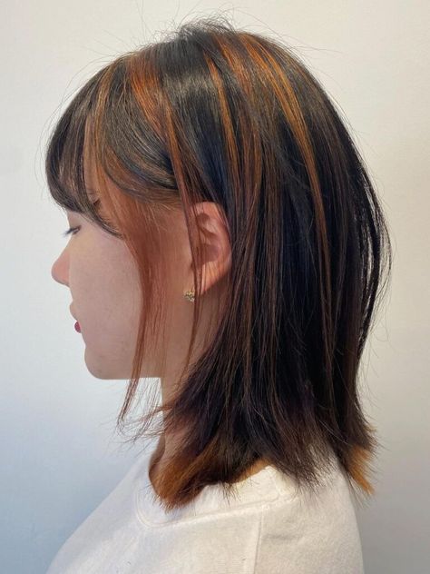 Black Hair Highlights, Dark Orange Hair, Dark Ginger Hair, Ideas For Black Hair, Red Hair With Highlights, Hair With Highlights, Hair Color Streaks, Black Hair With Highlights, Hair Streaks