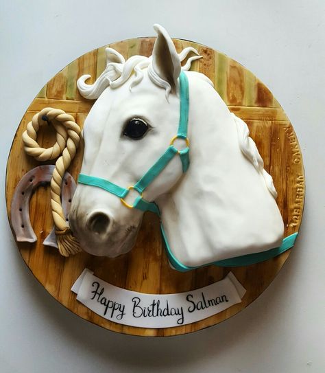 White horse head cake by Rabarbar Cakery White Horse Cake, Horse Head Cake, Birthday Cake Template, Cake Horse, Horse Cakes, Horse Birthday Cake, Cowboy Cakes, Paris Cakes, First Communion Cakes