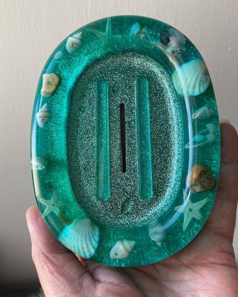 DD Resin on Instagram: “I am in love with this piece ❤️ Lovely blue green aquamarine colour soap dish, complete with shells and sea items. This beauty is £7.49…” Soap Dish Diy, Resin Soap Dish, Green Aquamarine, Aquamarine Colour, Tray Diy, Soap Tray, Soap Dishes, I Am In Love, Am In Love