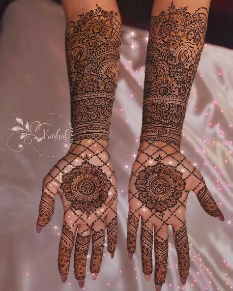 Nikkah Mendhi Design, Bridal Henna Inside Hand, Bridal Henna Designs Mid Arm, Mendhi Designs Inside, Henna Inside Palm, Inside Palm Henna, Mehndi Inside Hand, Henna Designs Inner Hand, Mehendi Palm Design