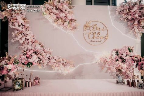 Wedding Backdrop Design Indoor, Indoor Wedding Decorations, Engagement Stage Decoration, Chinese Wedding Decor, Most Pinned, Wedding Stage Backdrop, Michelle Lee, Wedding Stage Decor, Wedding Reception Backdrop