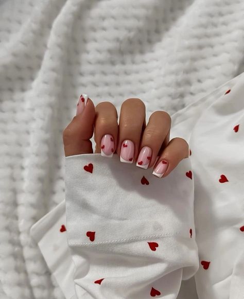 Gel Nail Strips, Nails Now, Nail Sticker, Oval Nails, Heart Nails, Funky Nails, Valentine's Day Nails, Valentines Nails, Cute Acrylic Nails