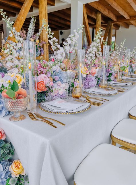 C + R | TML | Tabea Maria-Lisa | Floral Designer Pastel Wedding Place Setting, Whimsical Wedding Party, Wedding Ideas Pastel Colors, Whimsical Garden Wedding Decor, Bright Color Wedding Theme, Bright Wedding Theme, Pastel Wedding Table, Rococo Wedding, Easter Wedding Ideas