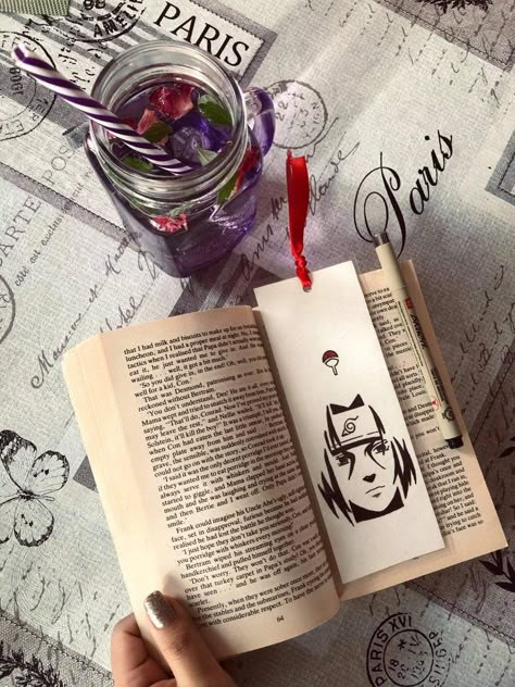 Itachi Bookmark, Bookmarks Handmade Anime, Anime Bookmarks Diy, Bookmark For Boyfriend, Naruto Bookmark, Anime Bookmarks Ideas, Manga Bookmark, Anime Bookmarks, Cool Bookmarks