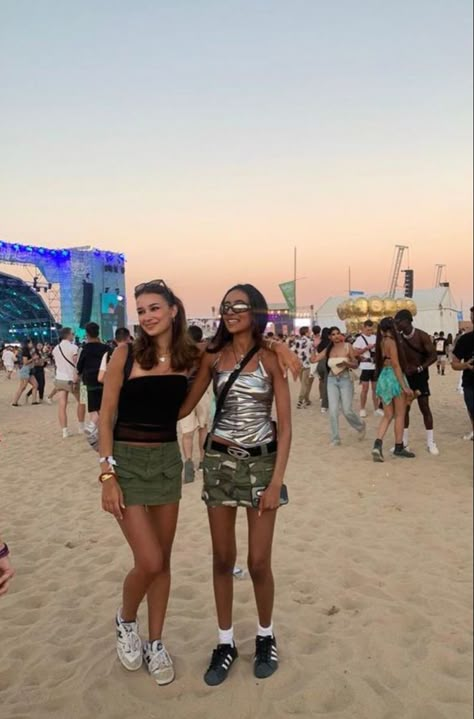 Wireless Festival Outfits, Festival Outfit Uk, Leeds Festival Outfits, Reading Festival Outfits, Uk Festival Outfit, Dresses For Festivals, Summer Music Festival Outfits, Coachella Outfit Ideas, Outfit Ideas 2023