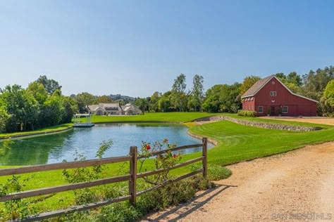 House On 2 Acres, House With Pond In Backyard, Home With Pond, Large Man Made Pond, Fishing Pond Landscaping, Pond On Property, Pond Behind House, House Overlooking Pond, Big Pond Ideas