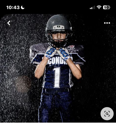 Peewee Football Pictures, Kid Football Pictures, Football Boys Pictures, Kids Football Photoshoot, Youth Football Photography, Pee Wee Football, Football Senior Photos, Girls Playing Football, Football Dance