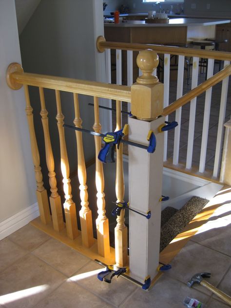 building a new newel post - TDA Decorating and Design featured on @Remodelaholic Banister Remodel, Railing Makeover, Stair Newel Post, Stair Railing Makeover, Diy Stair Railing, Stair Banister, Stair Makeover, Handrail Design, Stair Ideas