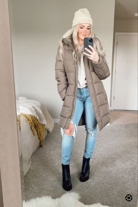 Deena Women Puffer Jacket Outfit, Tan Puffy Jacket Outfit, White Puffer Jacket Outfit Street Styles, Women's Puffer Jacket, Long Tan Puffer Jacket Outfit, Mid Length Puffer Jacket Outfit, Taupe Puffer Jacket Outfit, Womens Puffer Jacket, Gray Puffer Jacket Outfit