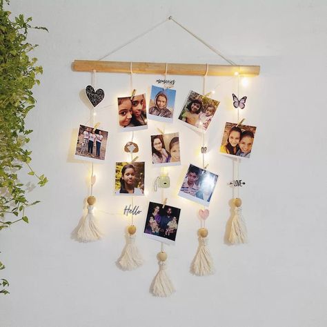 Diy Photo Wall Hanging, Macrame Photo Wall Hanging, Macrame Photo Hanger, Aesthetic Work Desk, Aesthetic Wall Paint, Wall Decor Living Room Ideas, Vibey Apartment, Art Wall Decor Living Room, Wall Decorations For Living Room