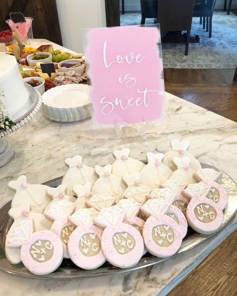 Love Is In The Air Bridal Shower Ideas, Love Is Sweet Bridal Shower Theme, February Bridal Shower Ideas, Bridal Shower Sweets, Bridal Shower Treats, Bridal Shower Brunch, Yes It Is, Couple Shower, Sweet Nothings