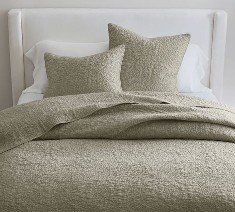 Pottery Barn Bedding, Whole Cloth Quilts, Quilted Sham, Traditional Quilts, Twin Quilt, Linen Duvet Covers, White Quilt, Linen Duvet, Belgian Linen