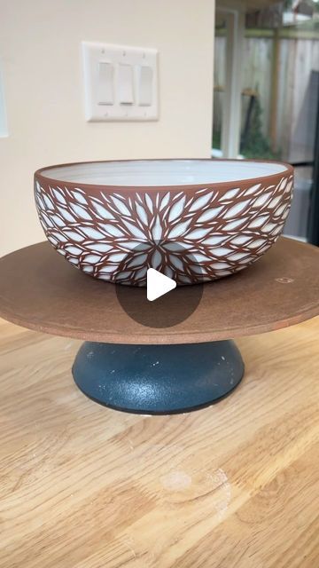 Jennifer Spring on Instagram: "This is a new favorite from my latest batch of work releasing this Wednesday. I will send out details by email on Tuesday, so I encourage you to sign up for my early access email if you want first picks.   I create one of a kind pieces in small batches and release new work every six weeks. I haven’t created with red clay in over a year, so this is a rare release. I will also have a variety of other work and will post a preview of everything before the shop opens.   #seattleart #seattleartist #modernceramics #pottery #ceramics #jenniferspringceramics #handmadeceramics #ceramica  #contemporaryceramics #handmadeart #wheelthrown  #wheelthrownceramics #handcarved #glazing #glazingpottery" Red Clay Glazing Ideas, Spring Ceramics, Red Clay Pottery, Clay Cafe, Ceramic Glazing, Wheel Thrown Ceramics, Seattle Art, Ceramic Glaze, Pottery Ceramics