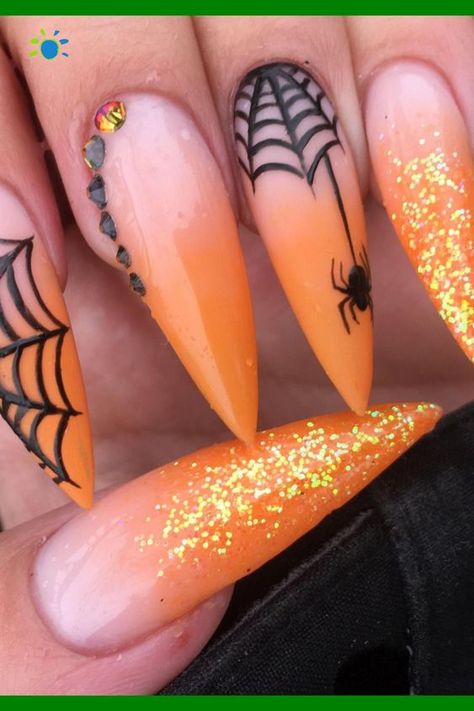 Halloween Stiletto, Black Halloween Nails, Halloween Nails Diy, Holloween Nails, Halloween Acrylic Nails, Cute Halloween Nails, Fall Nail Trends, Pumpkin Nails, Fall Nail Art Designs