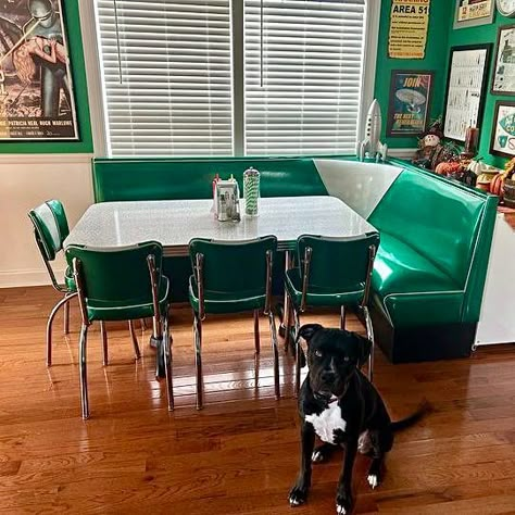 Come, sit, stay! Our diner booths are offered in hundreds of colors and many unique styles. Looking for a perfect fit for your space? We will make a custom booth just for you! If you would like a quote on a custom booth please visit our website and fill out a custom booth request form. #americanchairs #madeintheusa #diner #dinerstyle #homediner #retro #retrostyle #vintagestyle #boothseating #zodiac #wilsonart Diner Chairs, Seating In Kitchen, Diner Booth, Booth Table, 50s Diner, Mid Century Modern Interior Design, Vintage Diner, Mcm House, Booth Seating