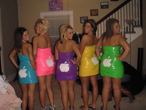 Cute Halloween Costume! Halloween Homemade Costumes, Friend Costume Ideas, College Budget, Friend Costumes, Hallowen Ideas, Last Minute Halloween, Holloween Costume, Halloween Costumes Friends, Homemade Costumes