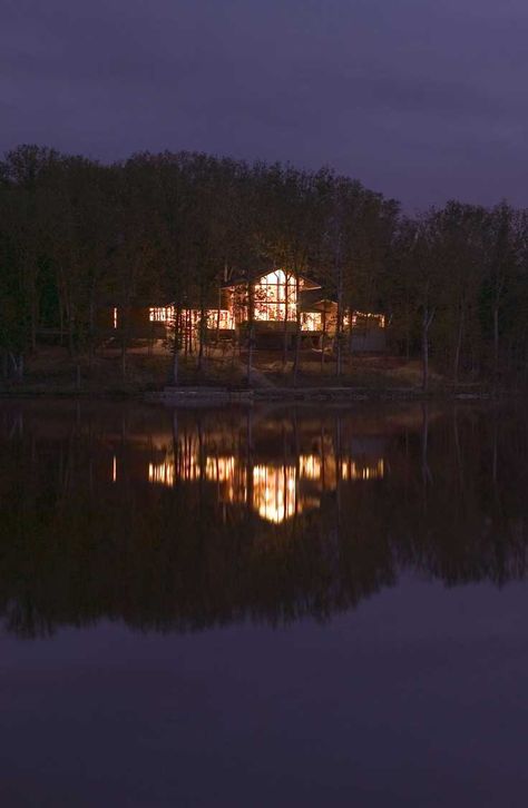 Dark Lake House, Home Before Dark Riley Sager Aesthetic, Houses At Night, Lake Night, Lake House Wallpaper, Lake House Aesthetic Dark, Summer Lake House, Lake House Dark Aesthetic, The Lake House Movie Aesthetic