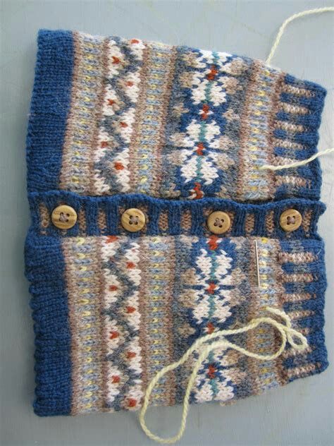 Punto Fair Isle, Hantverk Diy, Knitting Help, Fair Isle Knitting Patterns, Fair Isles, Colorwork Knitting, Knitting Instructions, 자수 디자인, Fair Isle Pattern