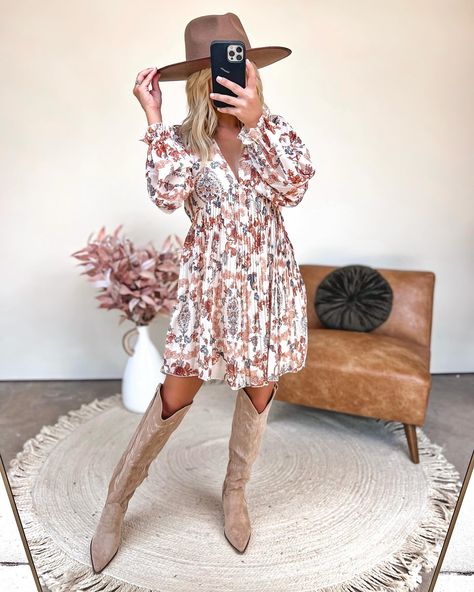 N E W arrivals 💋 Fall Country Wedding Guest Outfit, Fall Outfits Women Dresses, Fall Photoshoot Outfits For Women, Southern Chic Outfits, Texas Fall Outfits, Wedding Shower Outfit For Guest, Formal Dress With Cowboy Boots, Winter Dress With Boots, Winter Dress Outfit Ideas