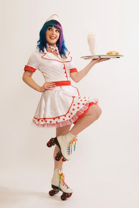 Waitress On Roller Skates, Rollerblade Poses, Cafe Pose Reference, Waiter Pose References, Retro Waitress, Diner Outfits, Diner Waitress, Waitress Outfit, Diner Aesthetic