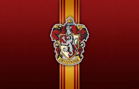 25 Things Every Gryffindor Knows To Be True | The Odyssey Gryffindor Wallpaper, Harry Potter Iphone Wallpaper, Harry Potter Groups, Slytherin Wallpaper, Harry Potter Phone, Which Hogwarts House, Harry Potter Iphone, Harry Potter Quiz, Gryffindor Crest