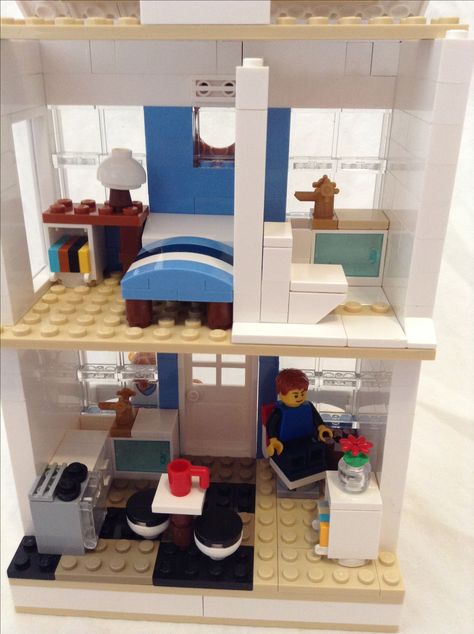 Cute blue Lego house interior Lego Blocks Ideas, Lego Blocks Cake, Outdoors Tattoos, Easy Lego Creations, Tattoos Animals, Lego House Ideas, Instructions Lego, Cake Cute, Lego Furniture