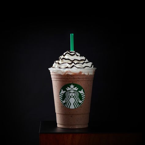 Double Chocolaty Chip Crème Frappuccino® Blended Crème Frappachino Recipe Starbucks, Java Chip Frappachino Recipe, Java Chip Frappachino, Frappachino Recipe, Iced Matcha Green Tea, Java Chip, Mocha Cookie Crumble, Green Tea Lemonade, Ice Caramel Macchiato