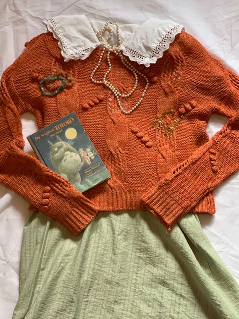 Cottagecore outfit inspo layout bookworm academia brandy Melville vintage outfit inspo Cottagecore Thanksgiving Outfit, Cottagecore Academia Outfits, Fall Outfit Layout, Autumn Cottagecore Outfit, Outfit Inspo Layout, Casual Cottagecore Outfits, Cute Cottagecore Outfits, Cottagecore Winter Outfits, Bookworm Clothes