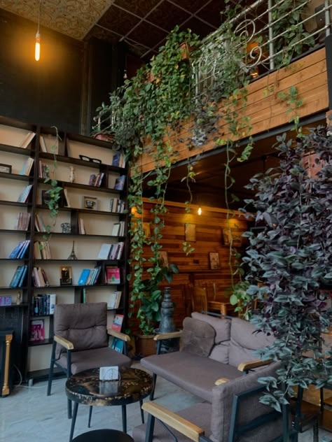 Coffee Shop With Library Aesthetic, Book Cafe Exterior, Coffee Shops With Books, Dark Academia Book Store, Dark Academia Store Aesthetic, Coffe Book Shop Aesthetic, Coffee Shop Book Nook, Bookstore Cafe Aesthetic Vintage, Dark Academia Coffee Shop Aesthetic