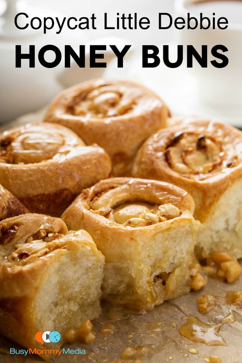 Homemade Honey Buns Honey Bun Recipe, Homemade Honey Buns, Copycat Little Debbie, Copycat Recipes Desserts, Tasty Bread Recipe, Honey Bun, Little Debbie, Homemade Bagels, Honey Buns