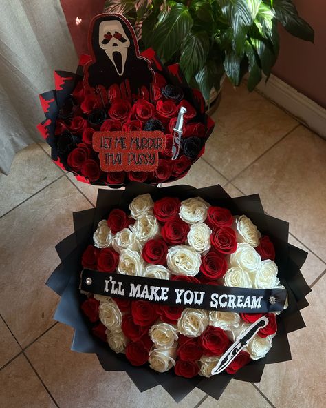 You ask & @bouquetsbykarla delivers no questions asked 🫡💐 • • • #inlandempire #spookybouquet #florist #halloween Scary Halloween Cakes, Halloween Cakes, Scream, Florist, Iphone Wallpaper, Favorite Movies, Make It Yourself, Halloween, Flowers