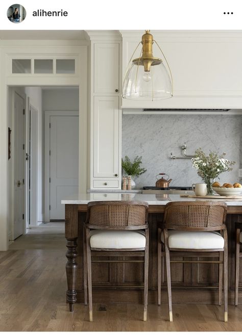 Ali Henrie, Colonial Kitchen, Beautiful Kitchen Designs, Wood Kitchen Island, Stylish Kitchen, To Wait, Beautiful Kitchens, Kitchen Style, Home Decor Kitchen