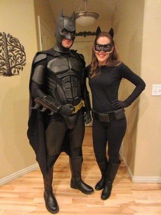 Clever Couples Halloween Costumes, Batman And Robin Costumes, Batman Costume For Kids, Batman Costume Diy, Batman Halloween, Robin Costume, Halloween Parejas, Batman Costumes, Batman Cosplay