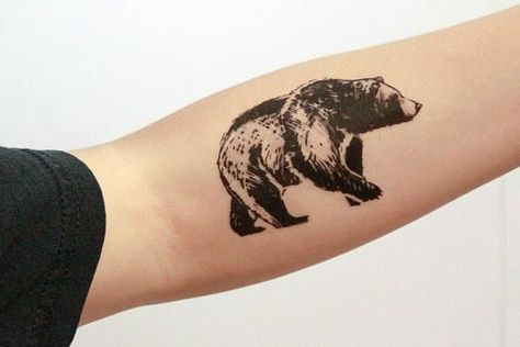 Bear Temporary Tattoo Black Ink Forest Animal Tattoo Nature Ink Forest, Black Bear Tattoo, Tattoo Son, Bear Tattoo Designs, Tier Tattoo, Tattoo Bird, Tattoo Nature, Girl Back Tattoos, Nature Tattoo