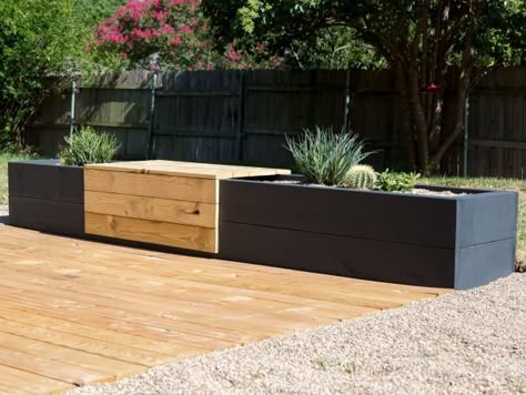 Moderne Have, Planter Bench, Raised Planter Beds, Modern Planter, Outdoor Patio Space, Patio Planters, Modern Planters, Deck Garden, Garden Bench