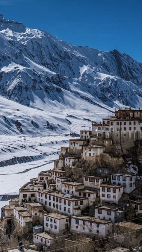 Spiti Valley Wallpaper, Spiti Valley Photography, Puga Valley, Ladakh Aesthetic, Indian Scenery, Valley Scenery, Valley Aesthetic, India Bucket List, Pinterest Vision Board