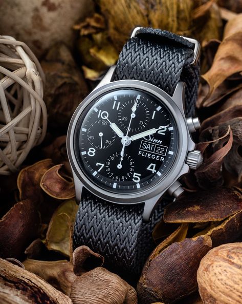 #watches #sinn #chronograph Nixon Watch Men, Sinn Watch, Watch Pictures, Aircraft Mechanic, Gentleman Watch, Watch Photo, Wrist Game, Best Watches For Men, Blue Watches