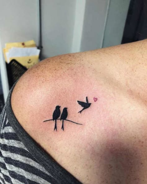 Tattoo ideas female meaningful unique Family Birds Tattoo, Bird Tattoo Designs For Women, Minimalist Bird Tattoo, 3 Little Birds Tattoo, Tattoo Ideas For Family, Three Little Birds Tattoo, Little Bird Tattoos, Tiny Bird Tattoos, Tiny Wrist Tattoos