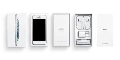 Apple / iPhone 5 / Packaging / 2012 #aesthetic Iphone Packaging, Apple Packaging, Phone Packaging, Apple Boxes, Apple Design, Apple Brand, Apple Iphone 5, Apple Inc, Creative Packaging