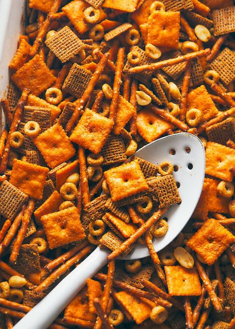 An Chex Mix that’s big on flavor. This easy and addictive snack is tossed with a blend of secret spices. Once you try this chex mix, it's hard to stop! It's perfect for the holidays because it's a crowd pleaser and keeps for weeks. Makes an easy homemade gift. Can easily be made vegan. Chex Mix Recipes Christmas, Evergreen Kitchen, Trail Mix Recipes, Vegan Worcestershire Sauce, Easy Homemade Gifts, Elegant Appetizers, Chex Mix Recipes, Roasted Chestnuts, Recipes Christmas