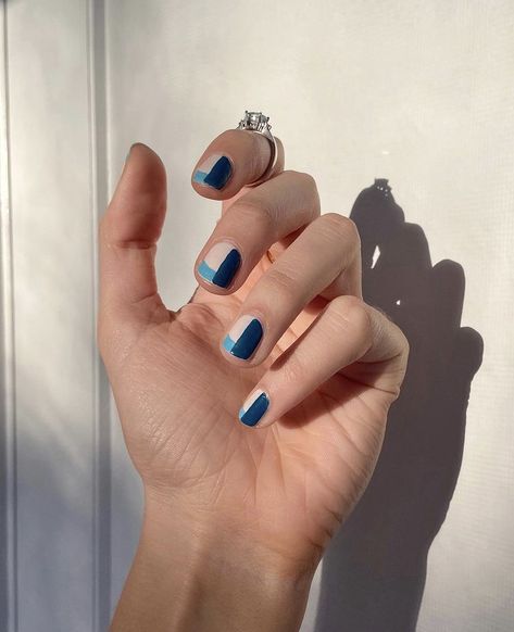 Simple Short Nail Art, Men Nails, Mens Manicure, Short Nail Art, Blue Nail Color, Mens Nails, Colorful Nail, Minimalist Nail Art, Short Nail