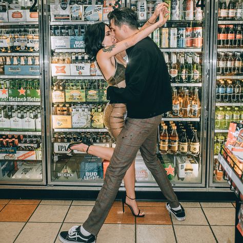 532k Likes, 8,769 Comments - halsey (@iamhalsey) on Instagram: “✨Bodega baby✨ : @willnichols” G Eazy Halsey, Halsey G Eazy, G Eazy And Halsey, Friends Pregnant, G Eazy Style, Halsey And G Eazy, Romantic Ideas, Him And I, G Eazy